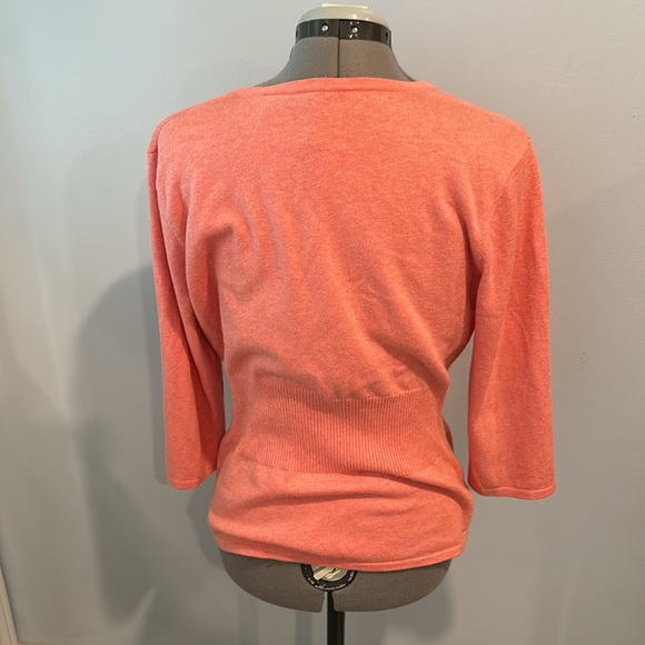 Pink cardigan button front 3/4 length sleeve size large - Picture 3 of 6